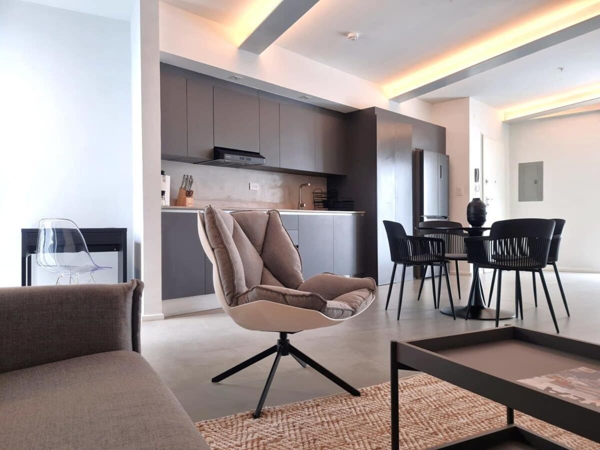 شقة Designer 2Br With Pool In Casco Antiguo مدينة باناما المظهر الخارجي الصورة